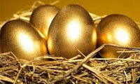 A hen having golden eggs - 1